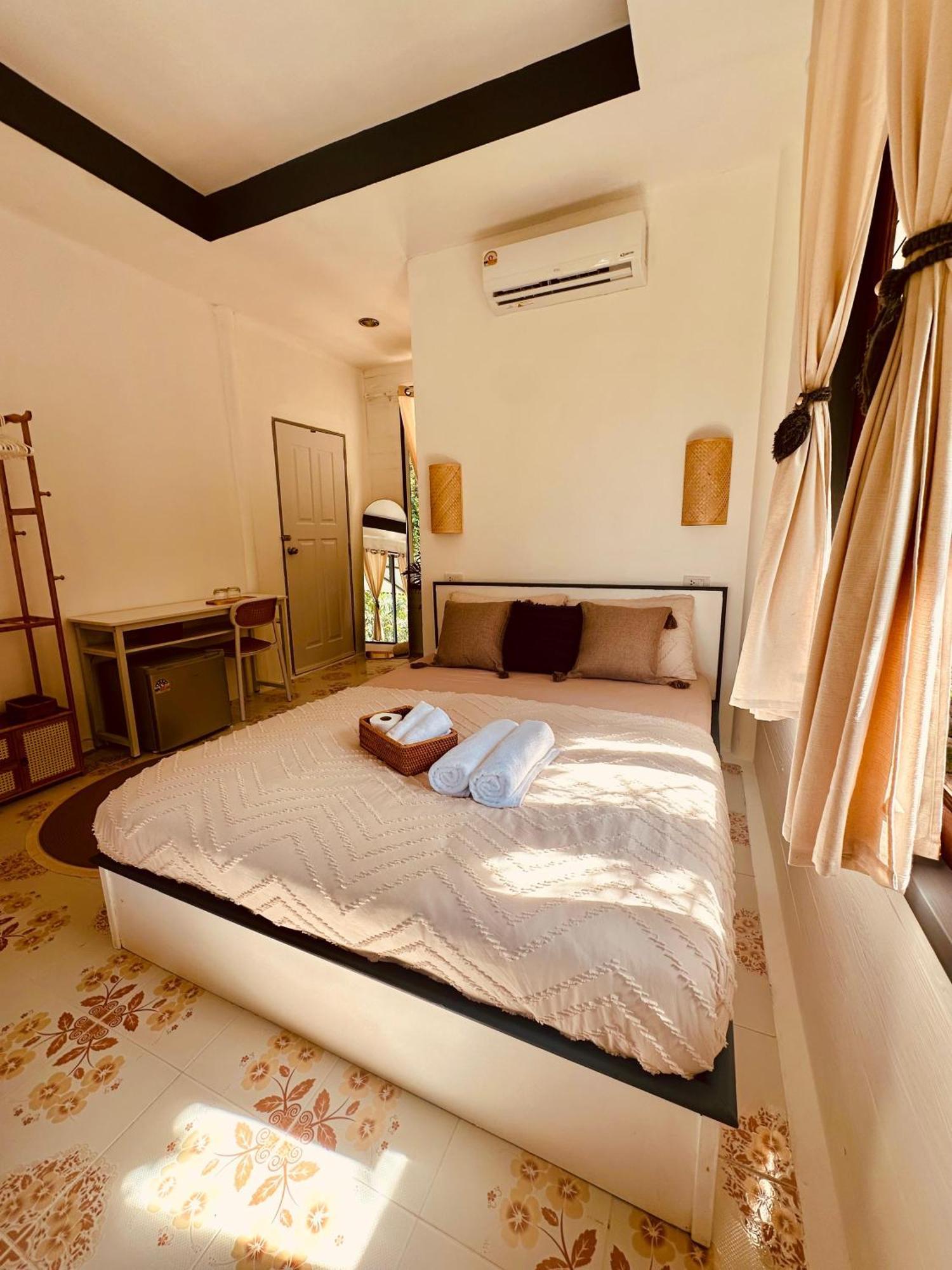 Koh Kood Garden House Hotell Ban Lak Uan Exteriör bild