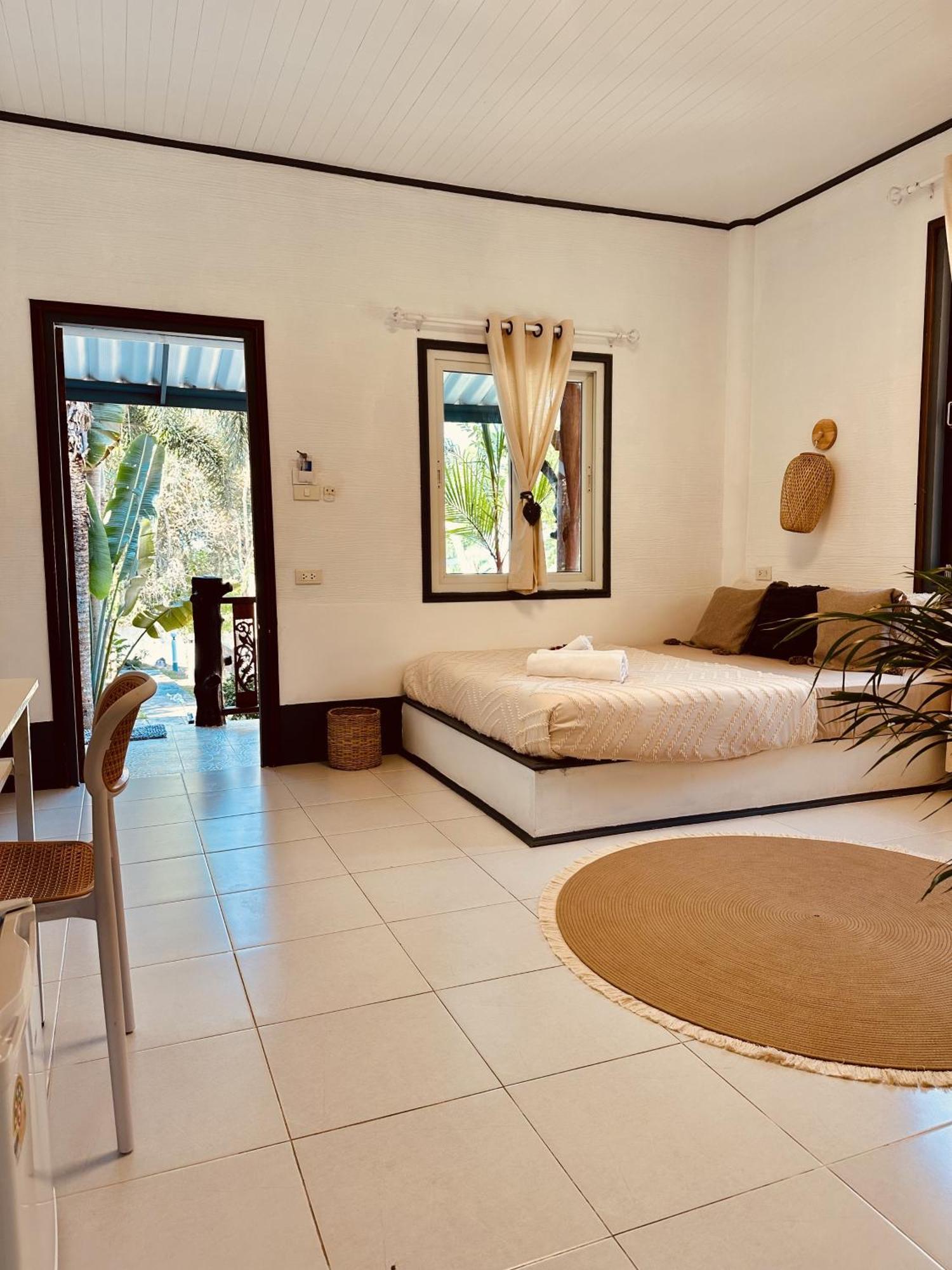 Koh Kood Garden House Hotell Ban Lak Uan Exteriör bild